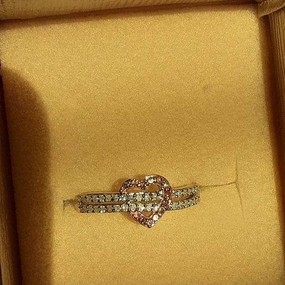 .28ctw. Champagne And White Diamond Heart Band Ring - Picture 7 of 8